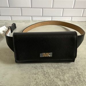 Michael Kors Crossbody / Fanny Pack